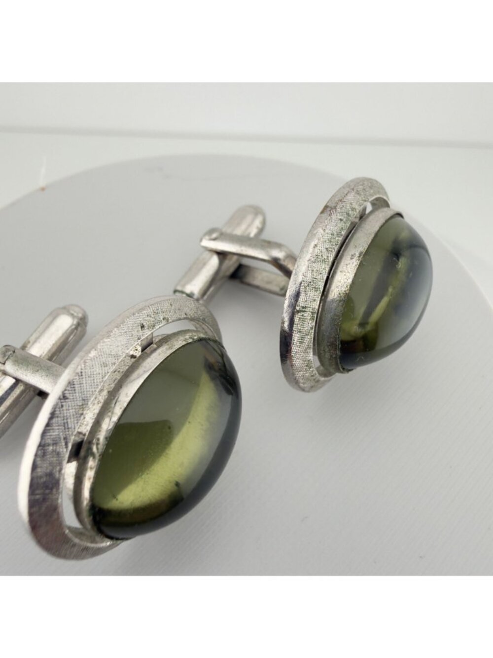 Vintage Green Domed Cabochon Cuff Links Silver Tone Mid Century - Picture 3 of 6